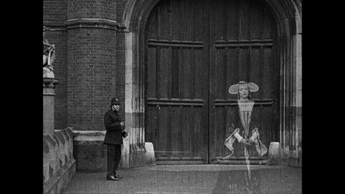 Figure 4. Policeman in Hampton Court Palace (Bert Cann, 1926).