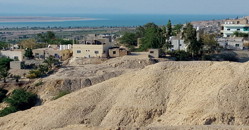 Neighbourhood of Ghawr al-Mazraah, view down to the Dead Sea, Jordan.