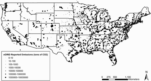 Figure 1. Large point sources of CO2 emissions in the USA in 2009 as reported by eGRID (EPA, Citation2014).